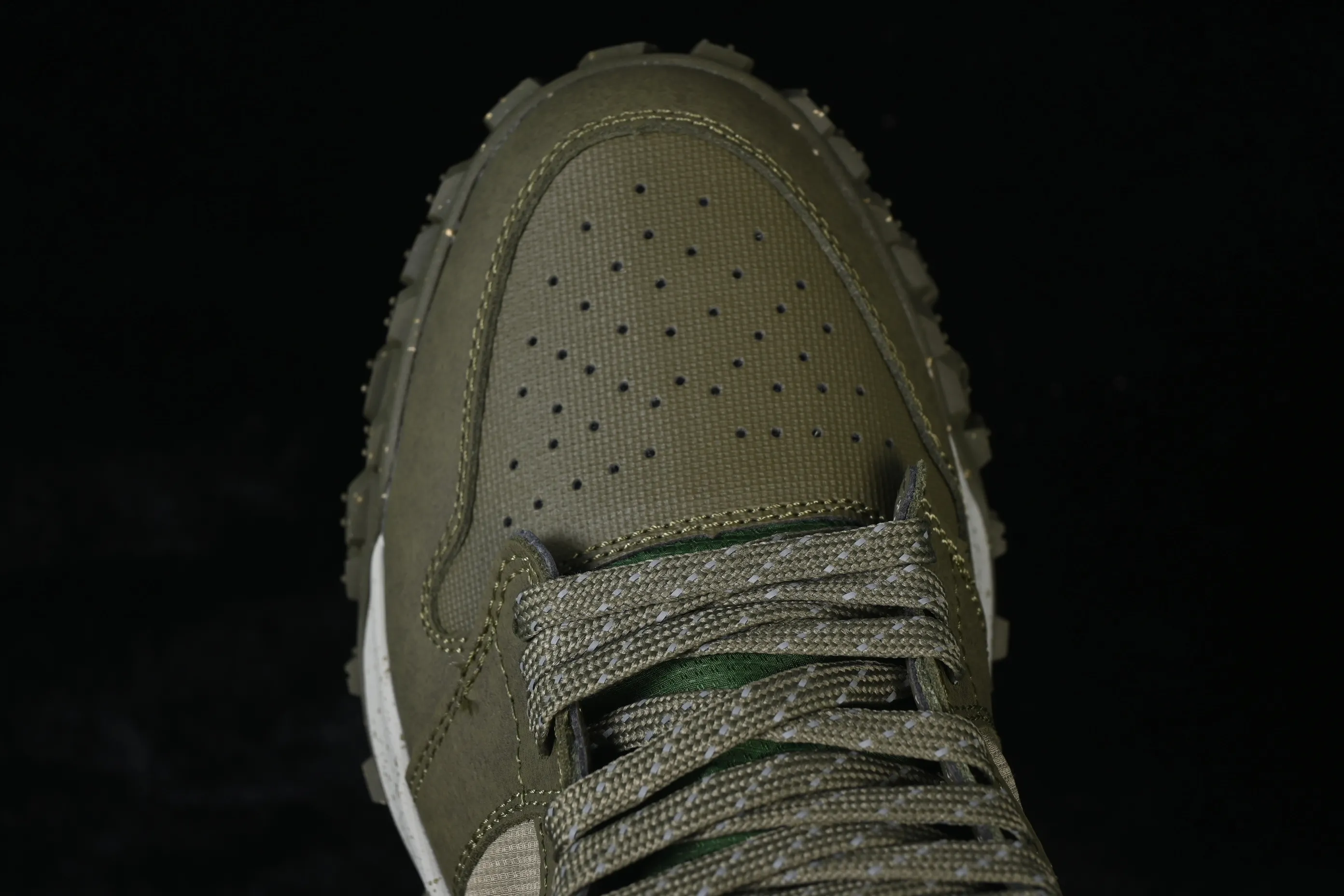All categories Air Jordan Jordan series basketball shoes Air Jordan 1 Low Air Jordan 1 Low Element "Gore-Tex" AJ1 Joe 1 multi-functional outdoor casual basketball shoes FV4227-201